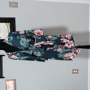 Lilac + London Green Floral Short Robe Small